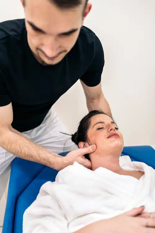 More Life Chiropractic | Non-invasive chiropractic treatment for neck pain